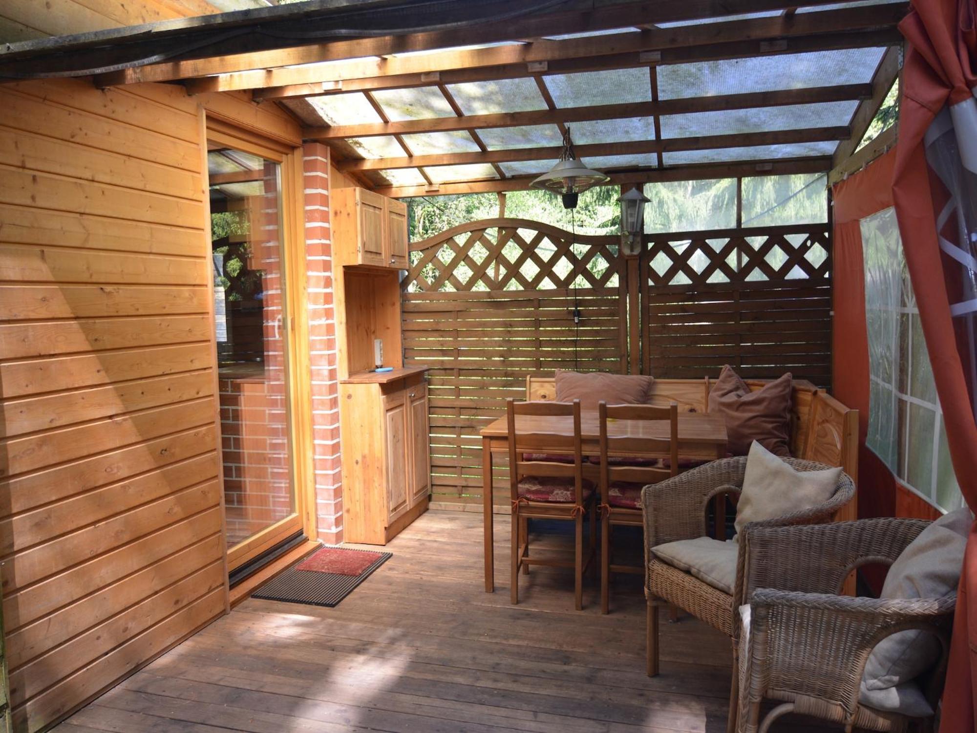Cosy Apartment With Covered Porch フィンスターベルゲン エクステリア 写真